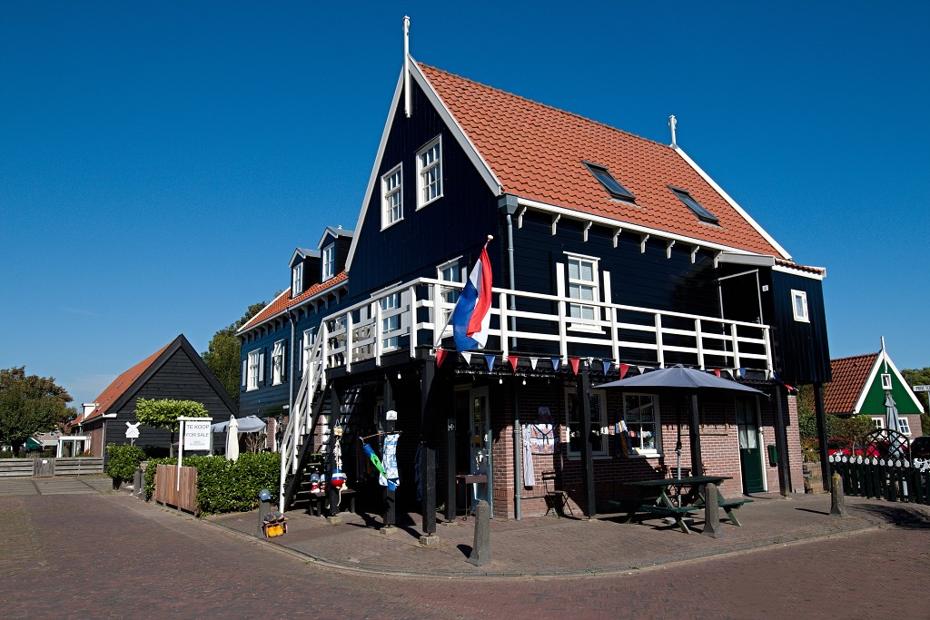 marken markermeer hdr houten huizen waterland vissersdorp paard van